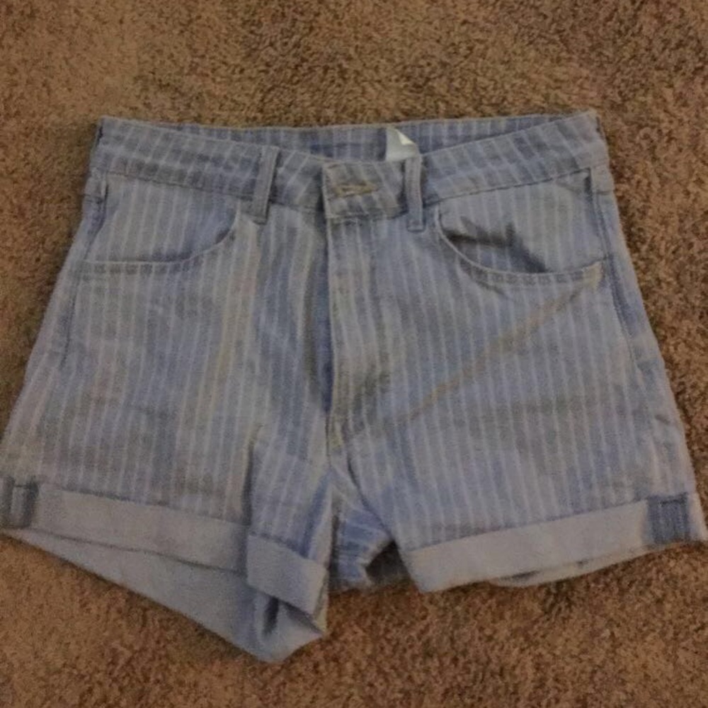 H&m women’s shorts